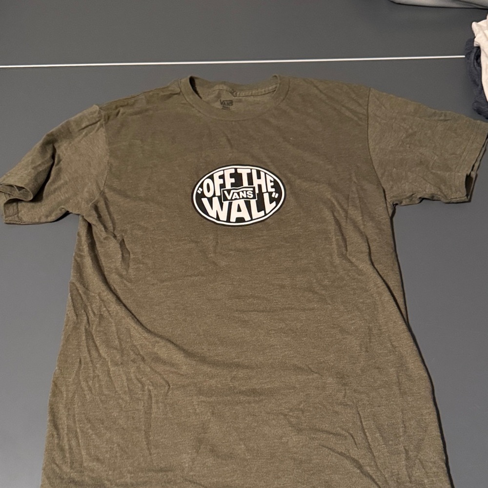 Vans off the wall t-shirt